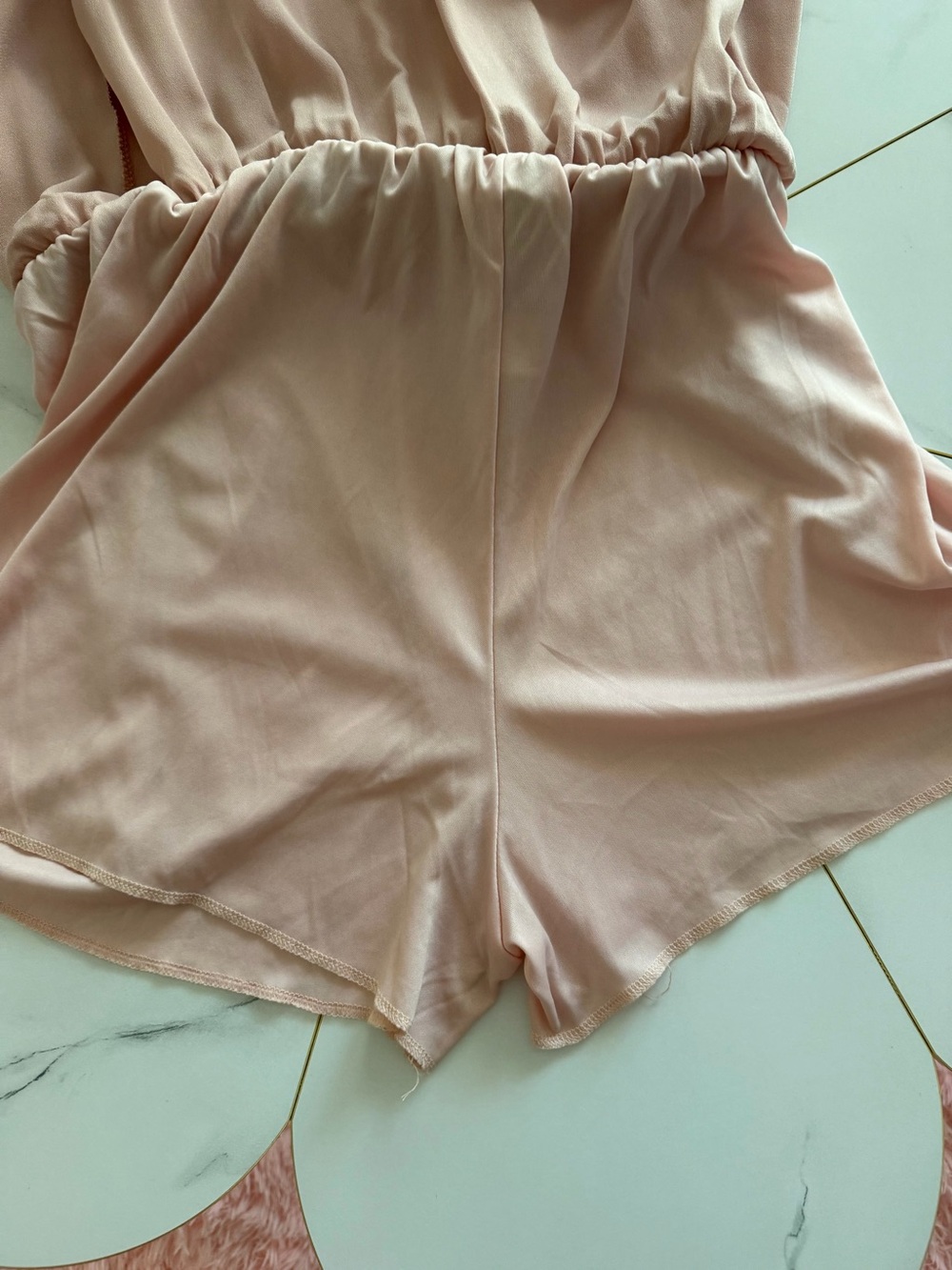 Soft‎ Blush Ruffle Mini Skirt - Picture 6 of 7